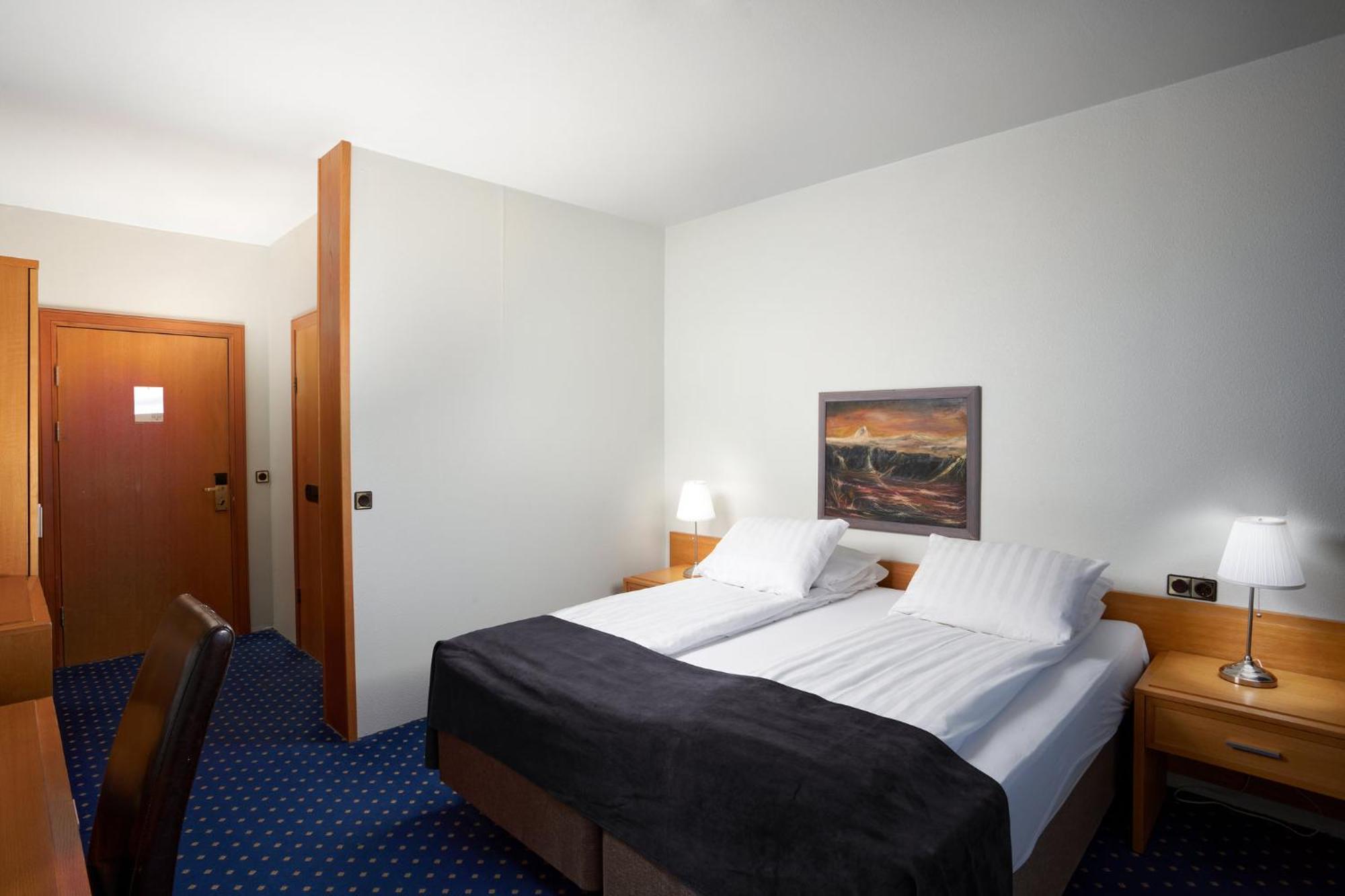 Hotel Oerk Hveragerdi Ngoại thất bức ảnh